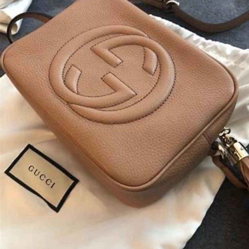 LIKE NEW PERFECT CONDITION AUTHENTIC GUCCI SOHO DISCO CROSSBODY BAG
